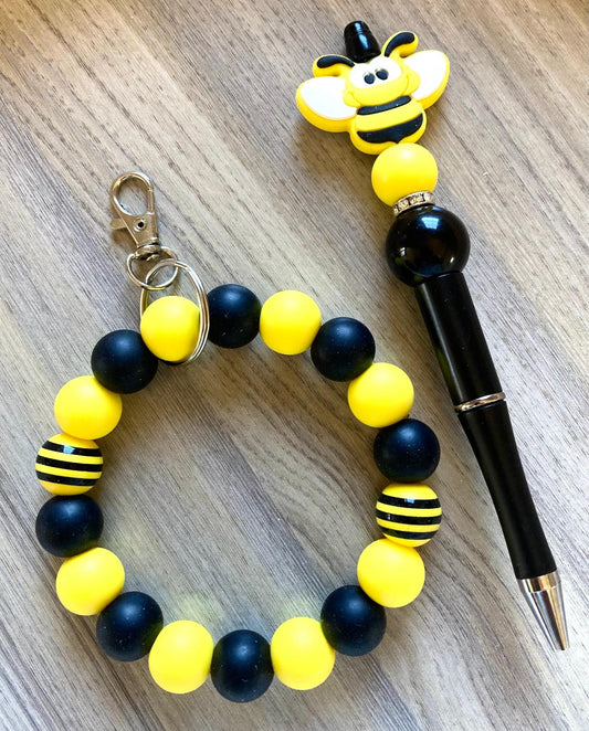Beaded Bumble Bee Wristlet And Pen Set